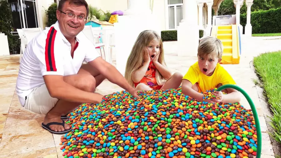 ماجرای دیانا و روما: کشف اتاق جدید و جادو در والیز!