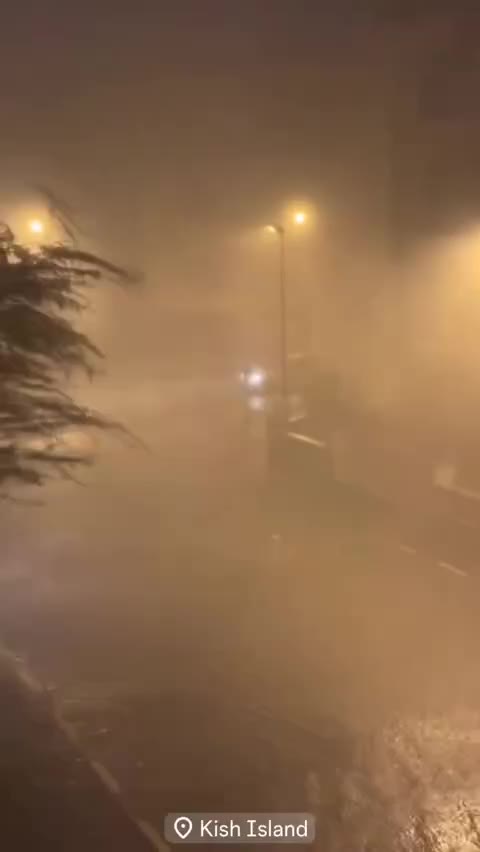   بارش شدید باران در جزیره کیش