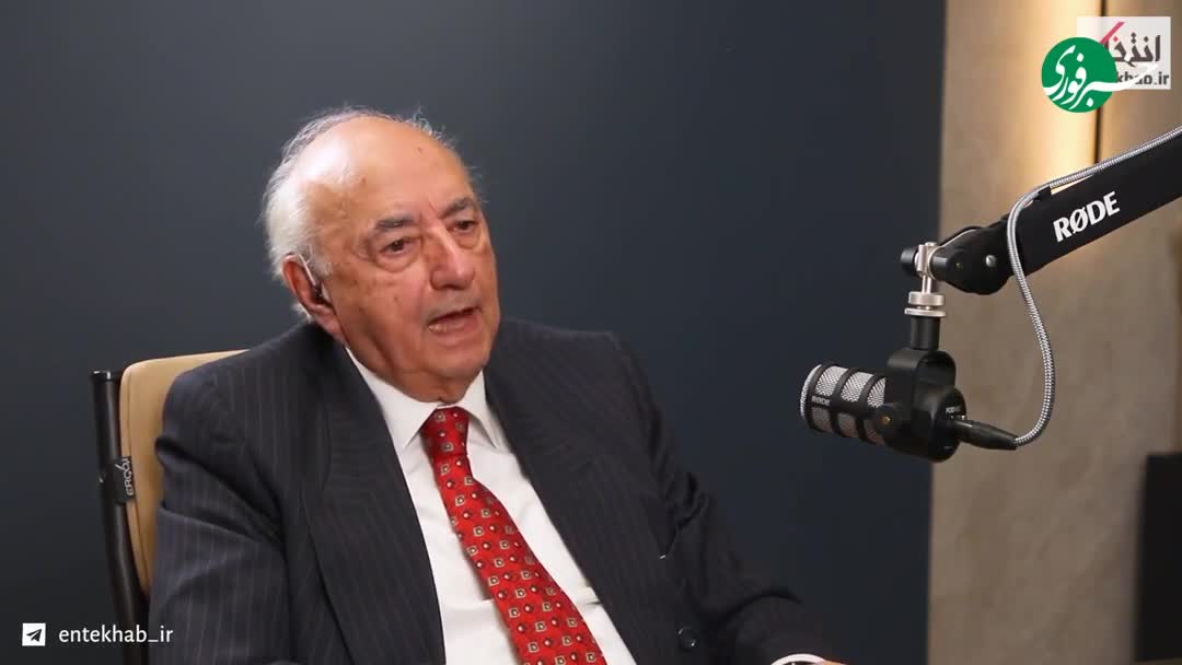   روایت فریدون مجلسی از نخستین لحظات در وزارت خارجه پس از اشغال سفارت آمریکا