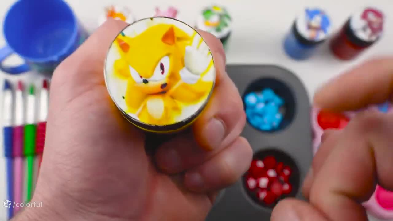 چطور با ساخت اسلایم رنگین کمان آرامش خود را پیدا کنیم؟