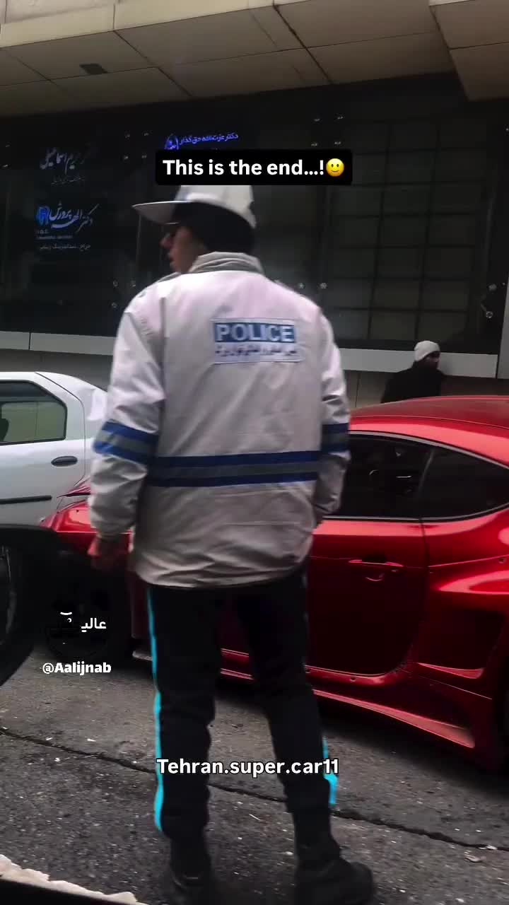   خسارت شدید به تویوتا GT۸۶ در الهیه تهران پس از تصادف با رنو L۹۰