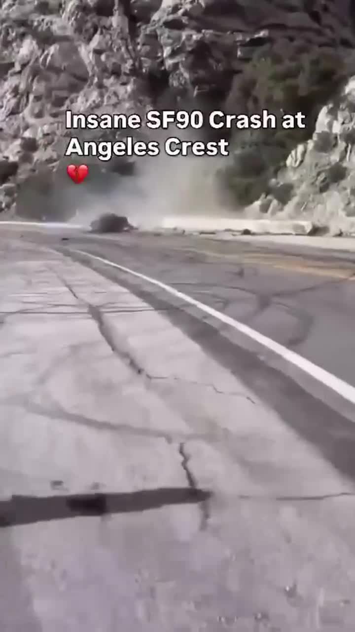   لحظه تصادف مرگبار خودری فراری وینس زامپلا؛ خالق «Call of Duty» درگذشت