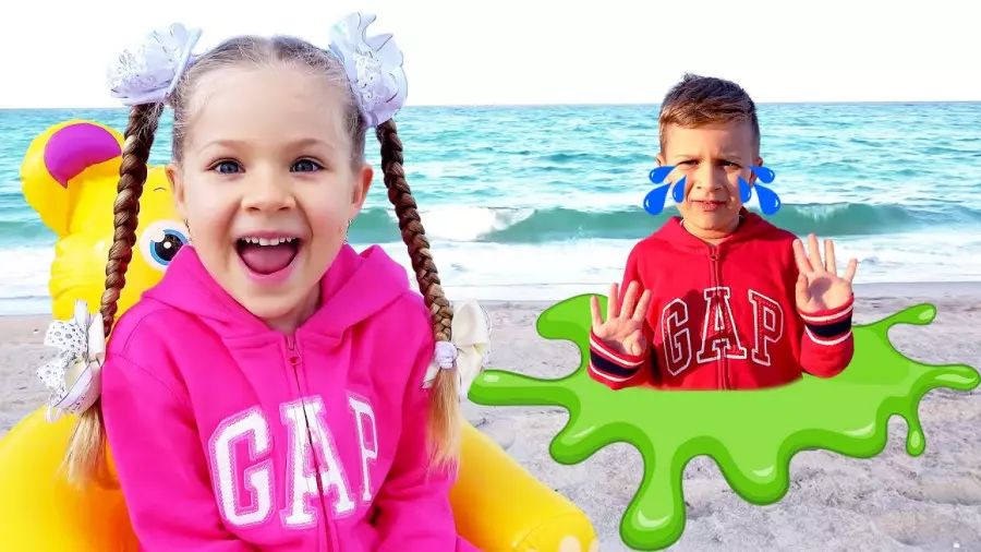 ماجراجویی سرگرم‌کننده دیانا و روما در جستجوی سلايم روی ساحل!