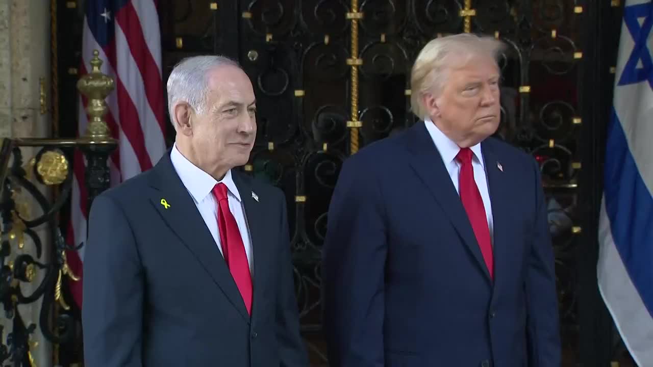   ترامپ: با رئیس جمهور اسرائیل صحبت کردم و عفو نتانیاهو در راه است!
