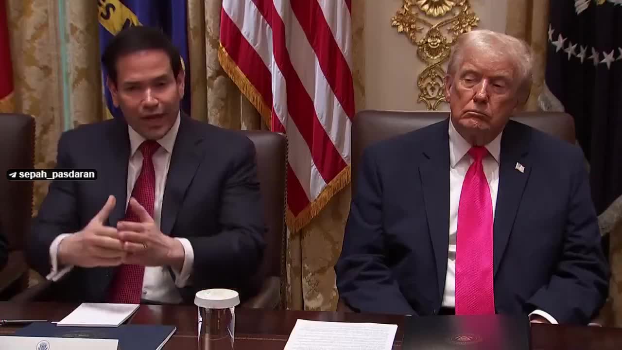   تصاویری از چرت زدن ترامپ در جلسه امروز کابینه