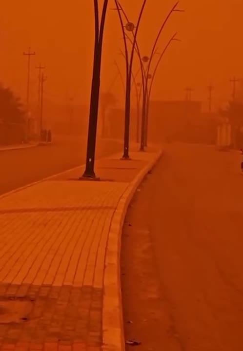   آسمان عراق سرخ شد