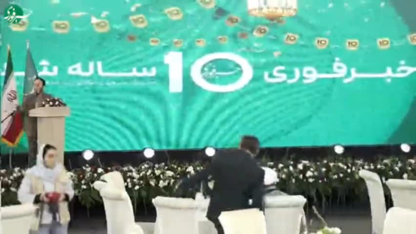   کنایه بهادری جهرمی سخنگوی دولت رئیسی به رفتن فرزین از بانک مرکزی و آمدن همتی