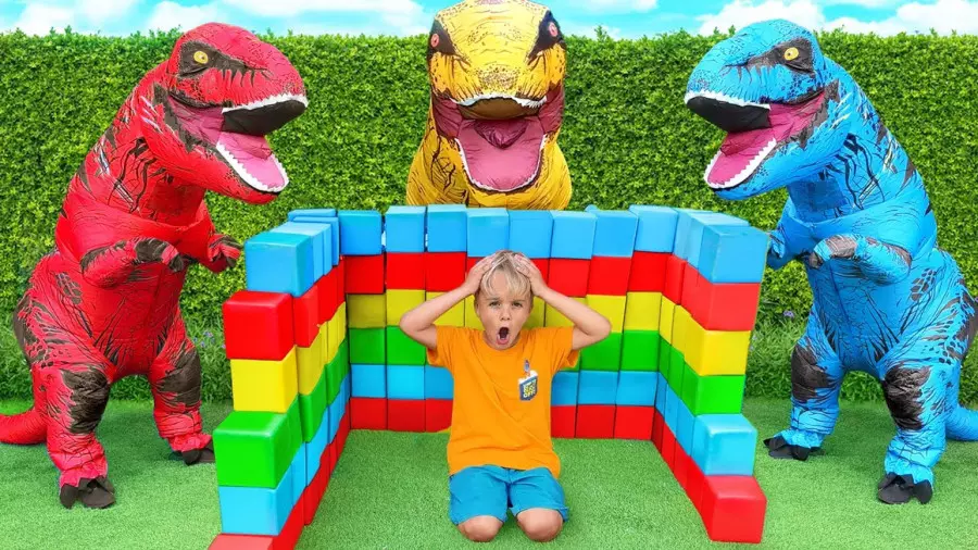 تولد ولاد و نیکی: ساخت خانه‌های بازی با رویاها!