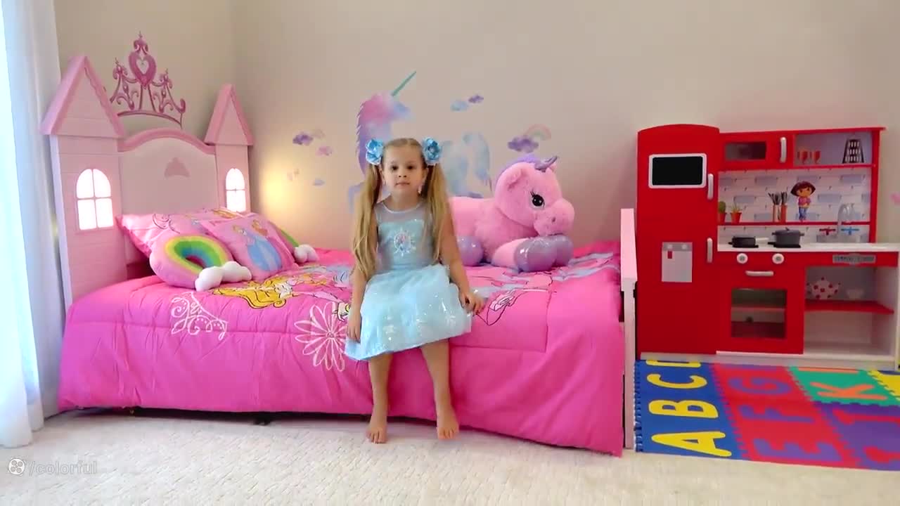 دیانا و روما: ماجرای خنده‌دار دیانا با کفش‌های مامانی!