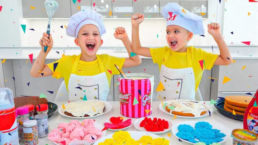 ماجراجویی‌های بامزه ولاد و نیکی در دنیای ابرقهرمانان!