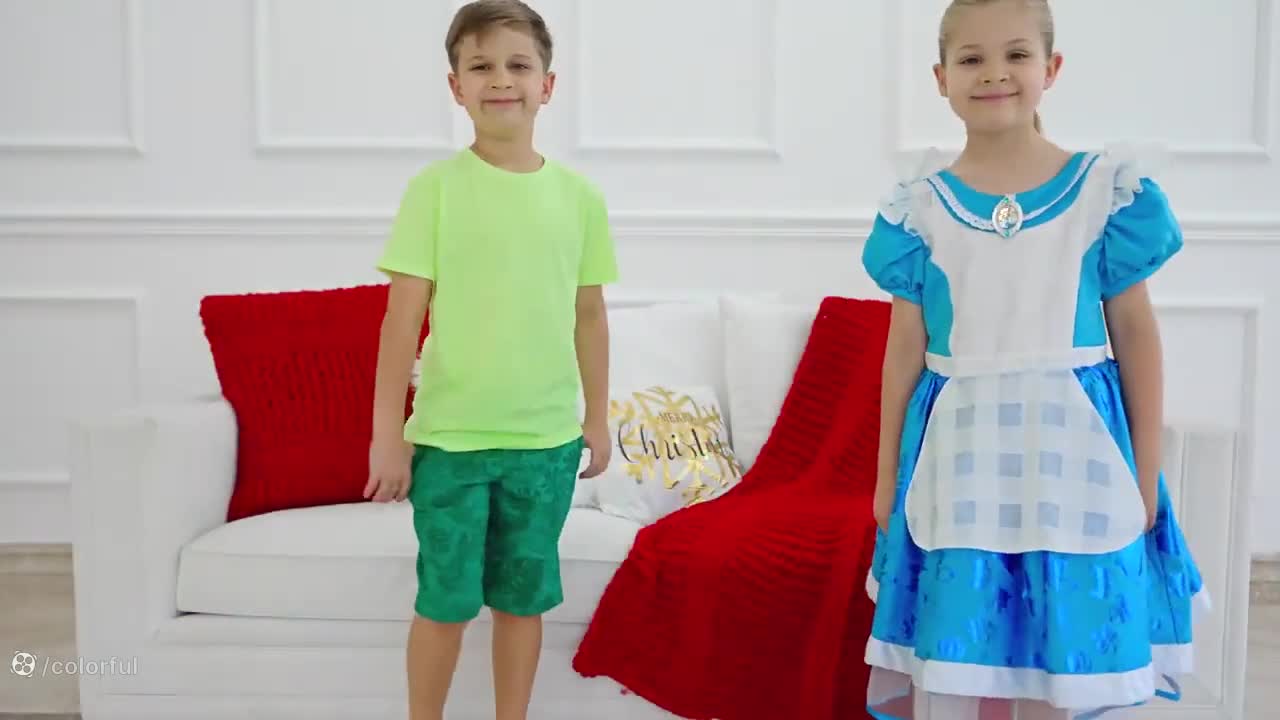 دیانا و روما: چگونه درخت کریسمس را با عشق تزئین کردند؟