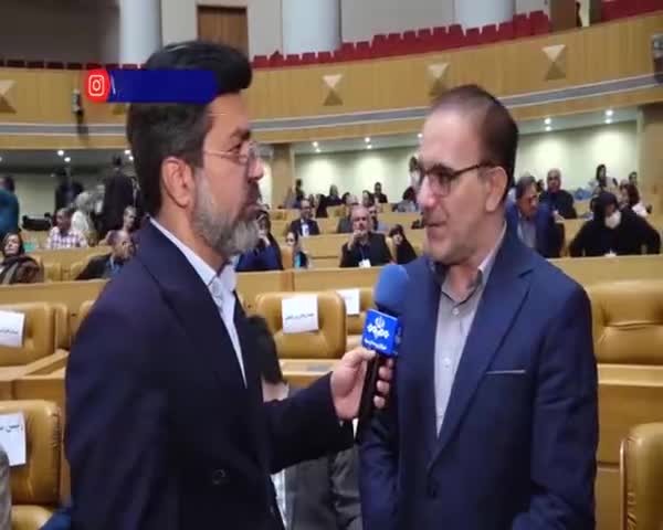   رئیس سازمان نظام پزشکی: ۸ درصد جامعه پزشکی زیرمیزی می‌گیرند