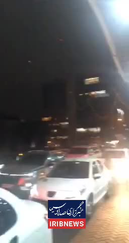   مسدود شدن خط BRT حد فاصل ایستگاه خبرنگاران تا پارک وی و معطلی مسافران!