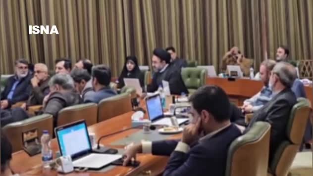   تنش و درگیری لفظی در صحن شورای شهر تهران