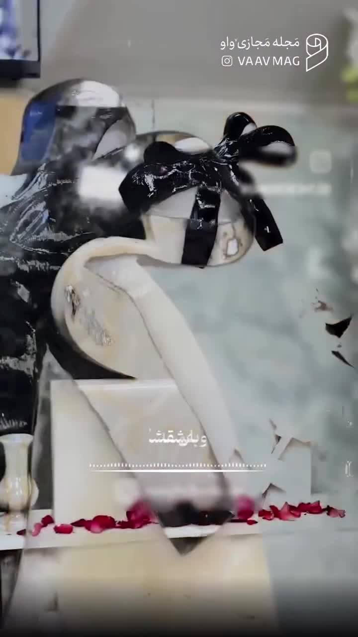   سنگ قبر لاکچری با طرح قلب؛ فقط ۸۷۰ میلیون تومان!
