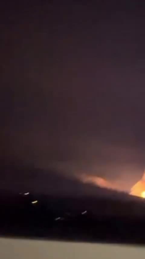   حمله جنگنده‌های اسرائیلی به حومه شهر حربطه در دره بقاع لبنان