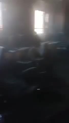   اولین تصاویر از آتش‌سوزی در هنرستان باهنر زنجان با ۱۵ مصدوم