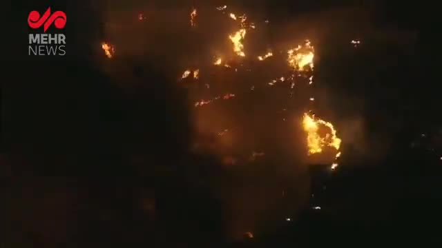   اولین تصاویر از آتش‌سوزی گسترده در کارخانه صنایع هوافضا در آمریکا