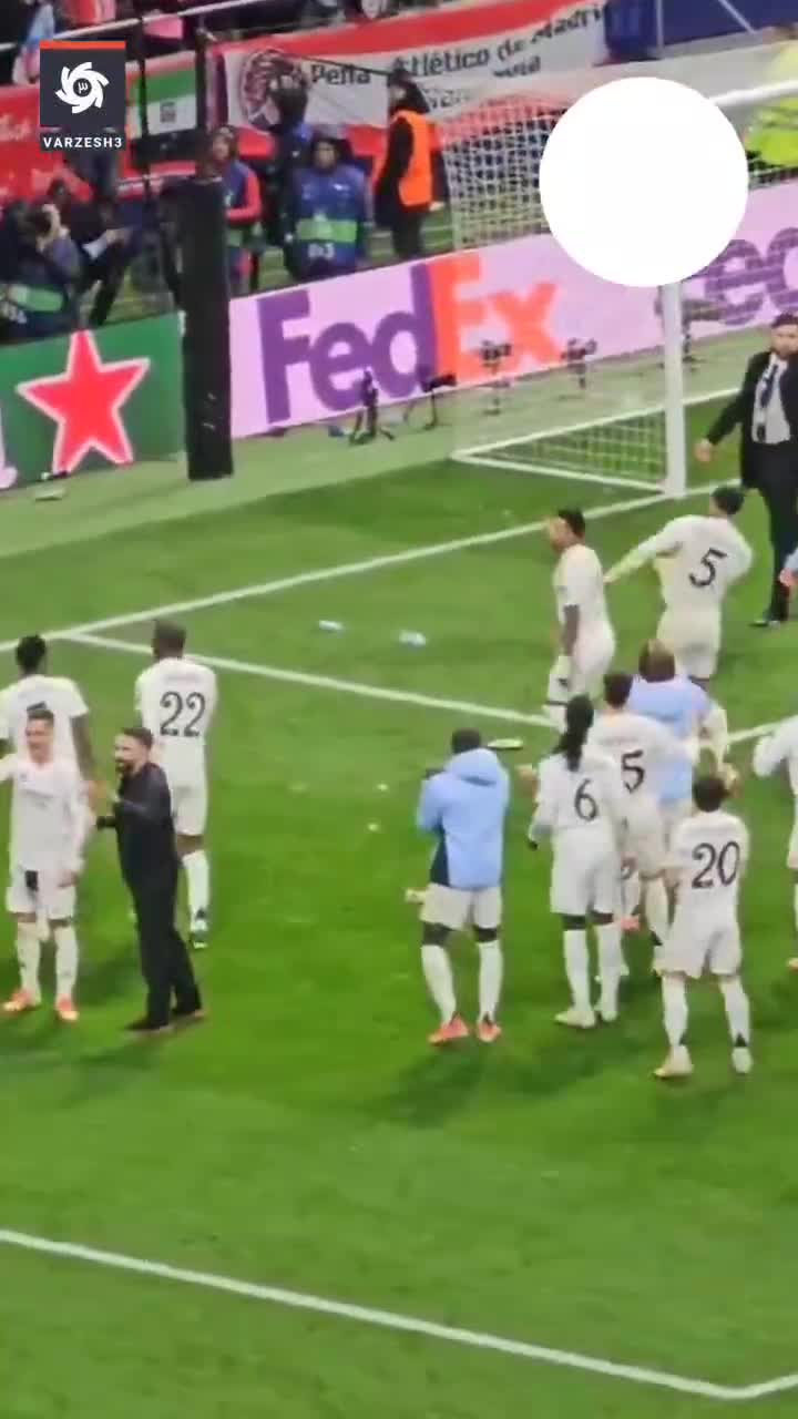    واکنش جالب جود بلینگام به پرتاب بطری توسط هواداران اتلتیکو