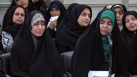   دعای ویژه رهبر انقلاب برای شاعری که در وصف امام حسن‌(ع) شعر خواند