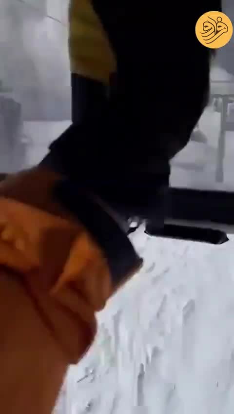  بهمن سنگین در ایتالیا به پیست اسکی سرازیر شد