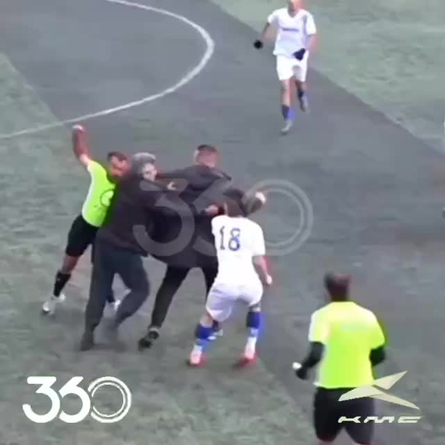   آبروریزی بزرگ در لیگ نونهالان؛ حمله سرمربی پیروزان تکین به داور