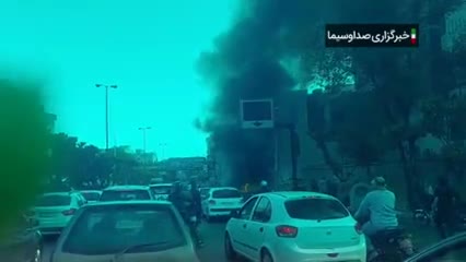 ببینید؛ آتش گرفتن خودروی پژو در اتوبان مدرس تقاطع مطهری
