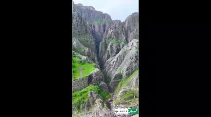   عبور قطار لرستان از دل رشته کوه زاگرس