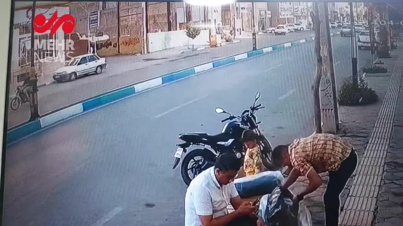 ببینید؛ تصادف عجیب و فرار مقصر از صحنه در میبد