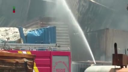   آواربرداری در بندر شهید رجایی در مراحل پایانی
