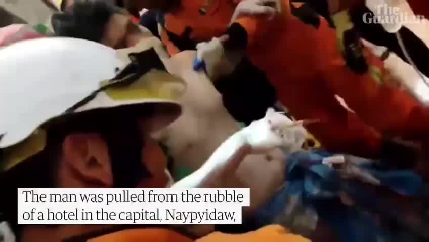  نجات پس از ۱۲۵ ساعت دفن شدن زیر آوار