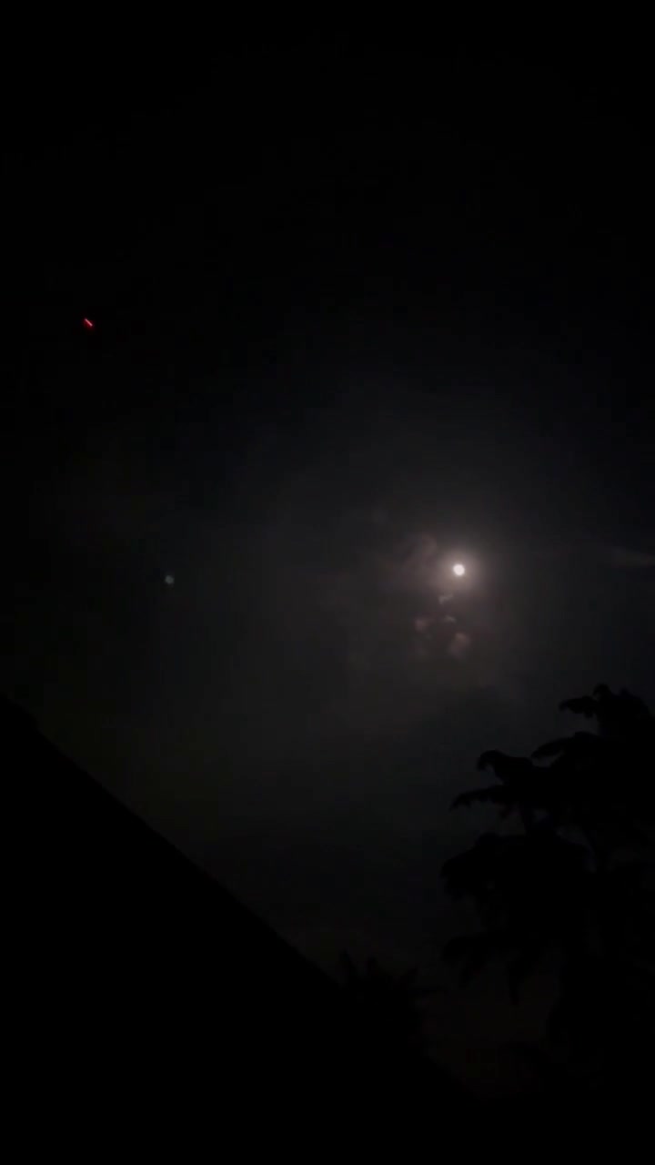   رهگیری پهپادها  بر فراز کشمیر توسط پدافند هوایی هند