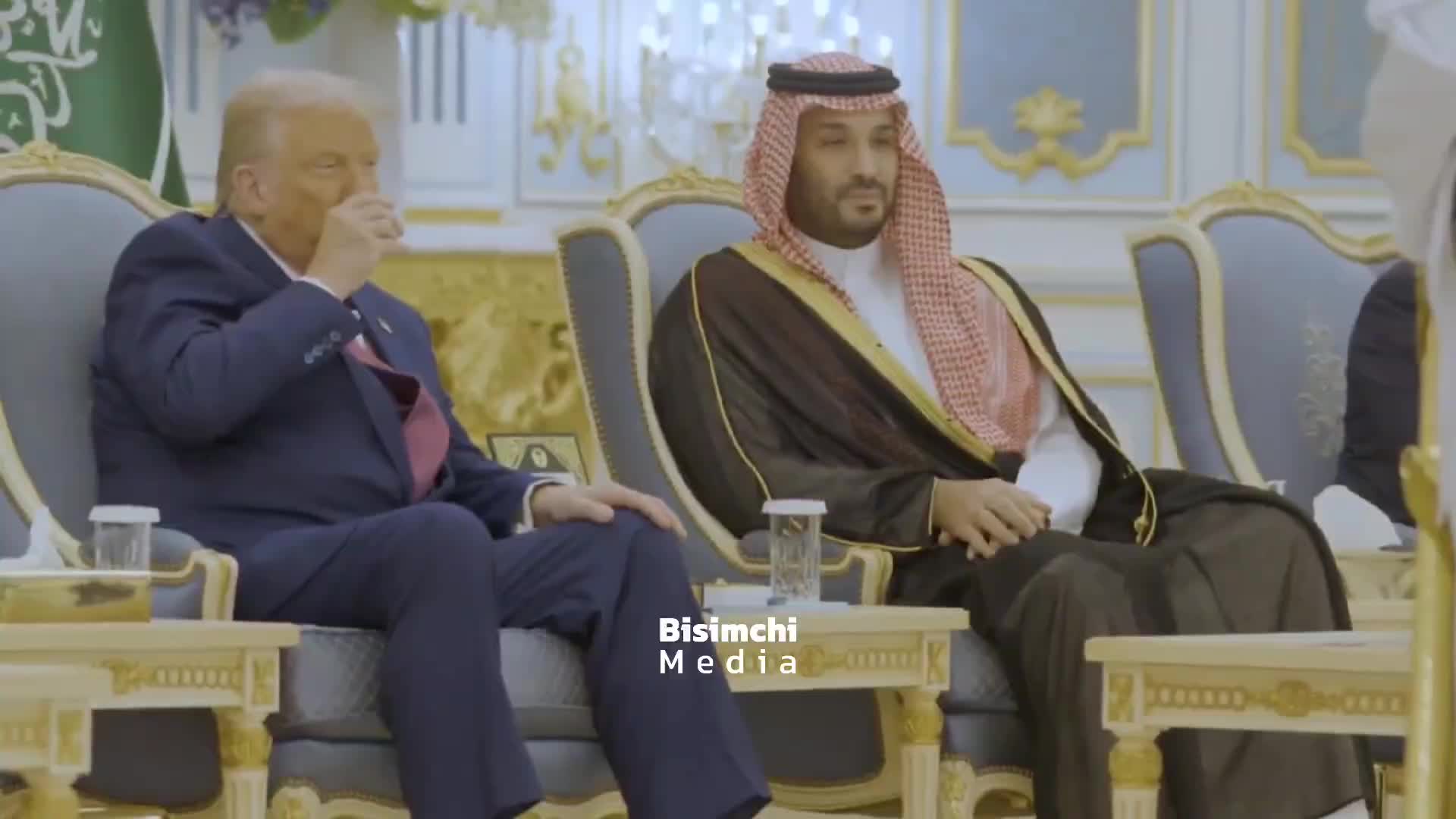 بالاخره ترامپ قهوه عربی را نوشید یا نه؟! 23 اردیبهشت 1404