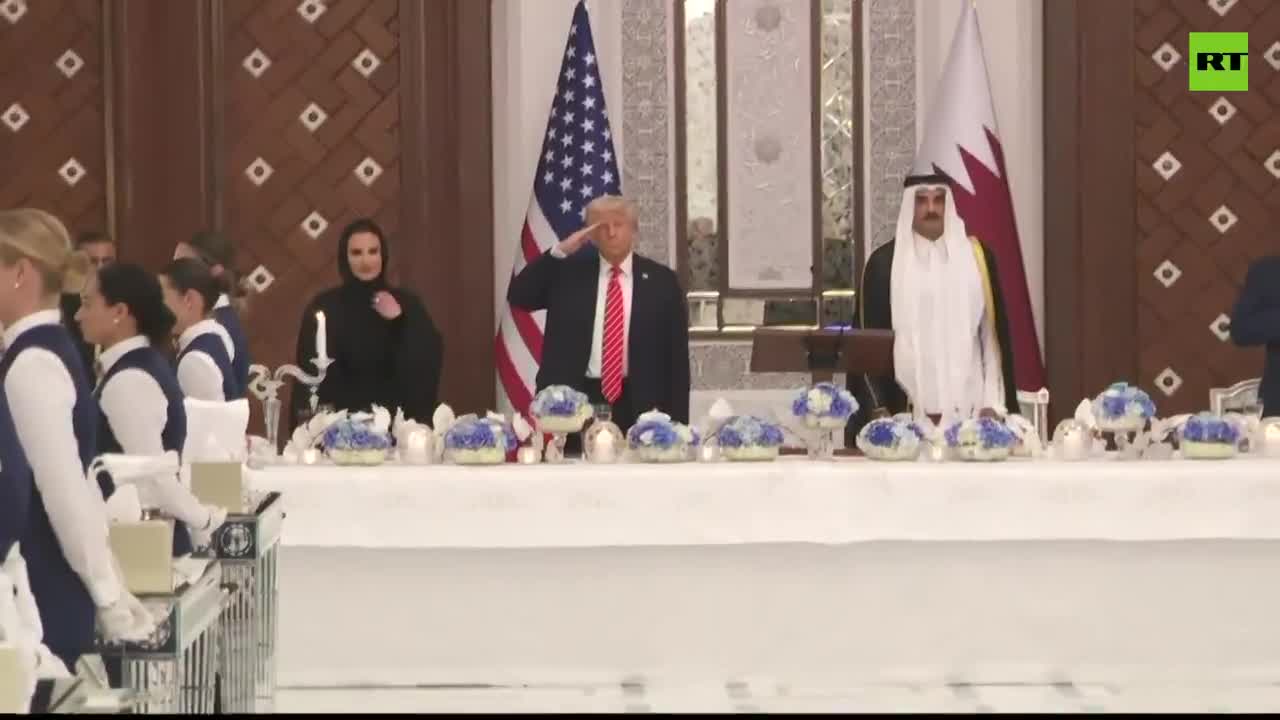   احترام نظامی ترامپ در ضیافت شام قطر