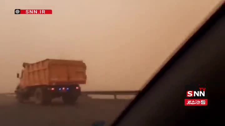    طوفان شدید در جاده قم به اراک