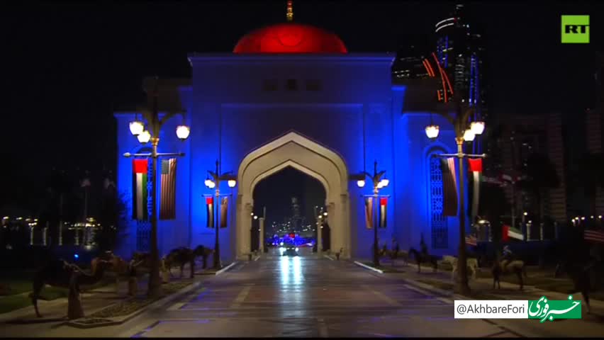   تصاویر پربازدید از خیابان‌گردی ترامپ در خیابان‌های قرق شده ابوظبی به رنگ پرچم آمریکا