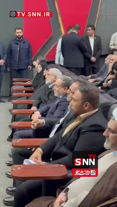   حضور سردار قاآنی و سید عباس عراقچی در مراسم گرامیداشت شهدای خدمت
