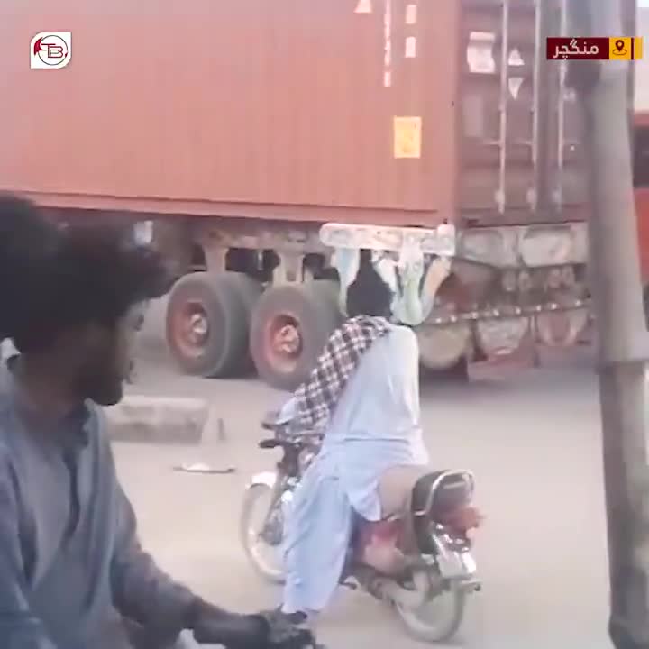   درگیری مسلحانه در پاکستان؛ مراکز دولتی هدف قرار گرفت