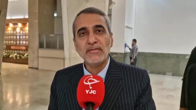 ببینید؛ نماینده مجلس: اروپا باید حواسش را بیشتر جمع کند؛ وقت نداریم به فرانسه پاسخ دهیم