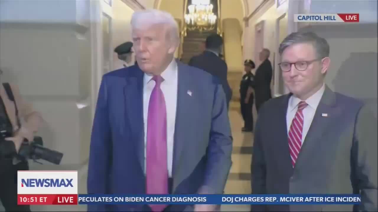   توهین ترامپ به یک خبرنگار؛ شغل درست و حسابی پیدا کن!