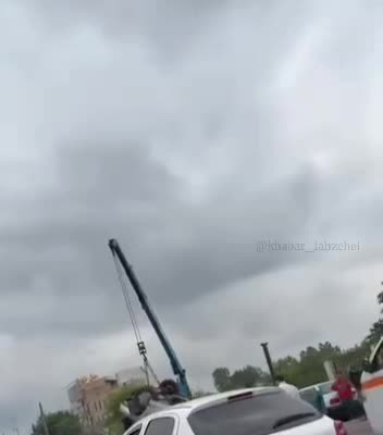   چپ کردن یک خودرو مسیر آستانه به رشت!
