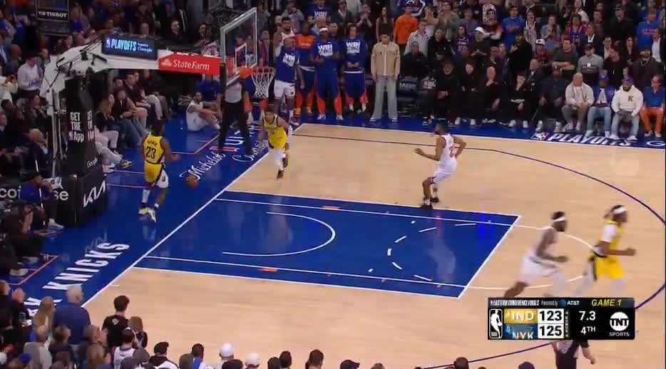   اوج جنون در فینال بسکتبال کنفرانس شرق