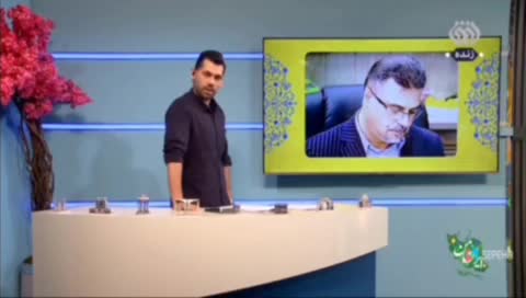   کنایه تند مجری شبکه افق به مدیرعامل باشگاه پرسپولیس در آنتن زنده!