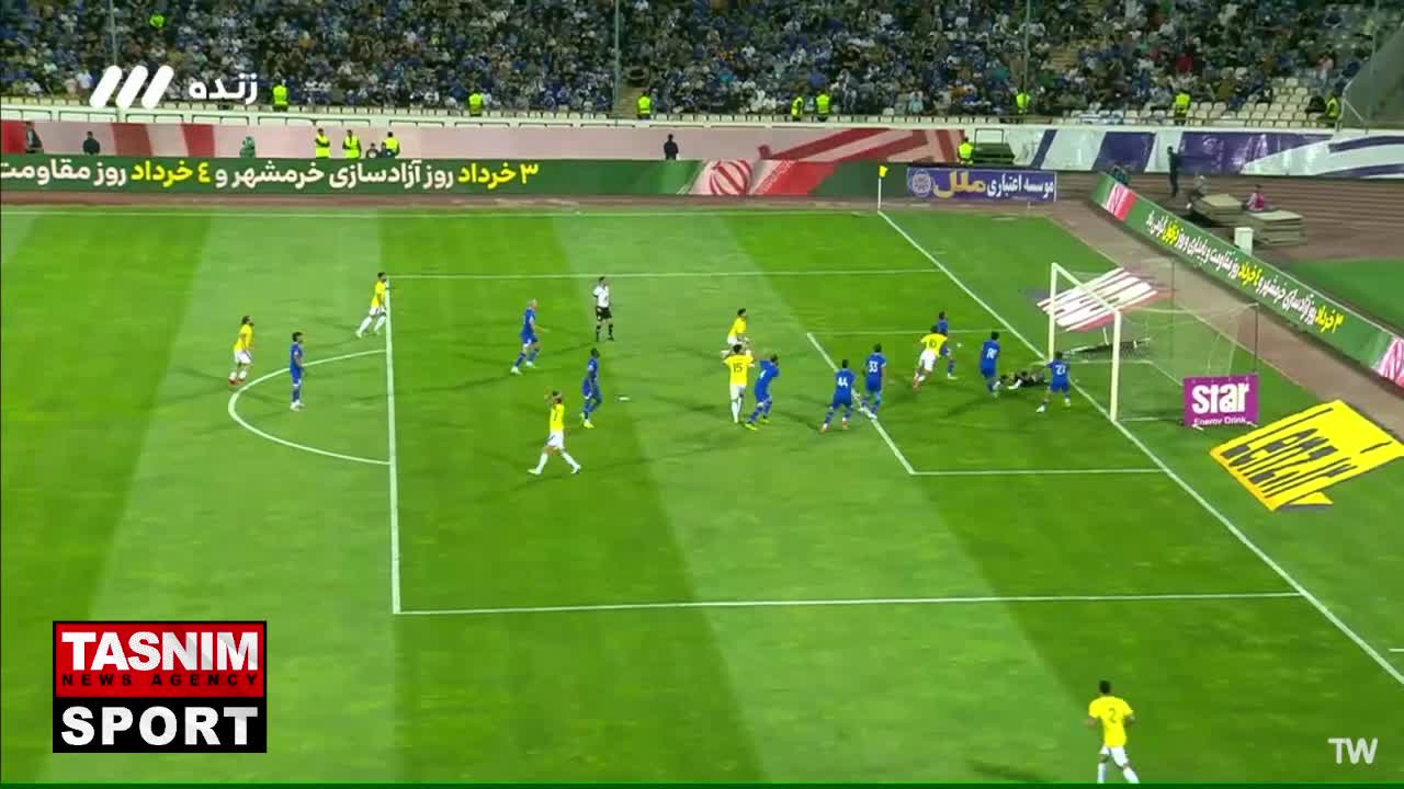   تیر دروازه استقلال لرزید؛ آبی‌ها یک لحظه شوکه شدند