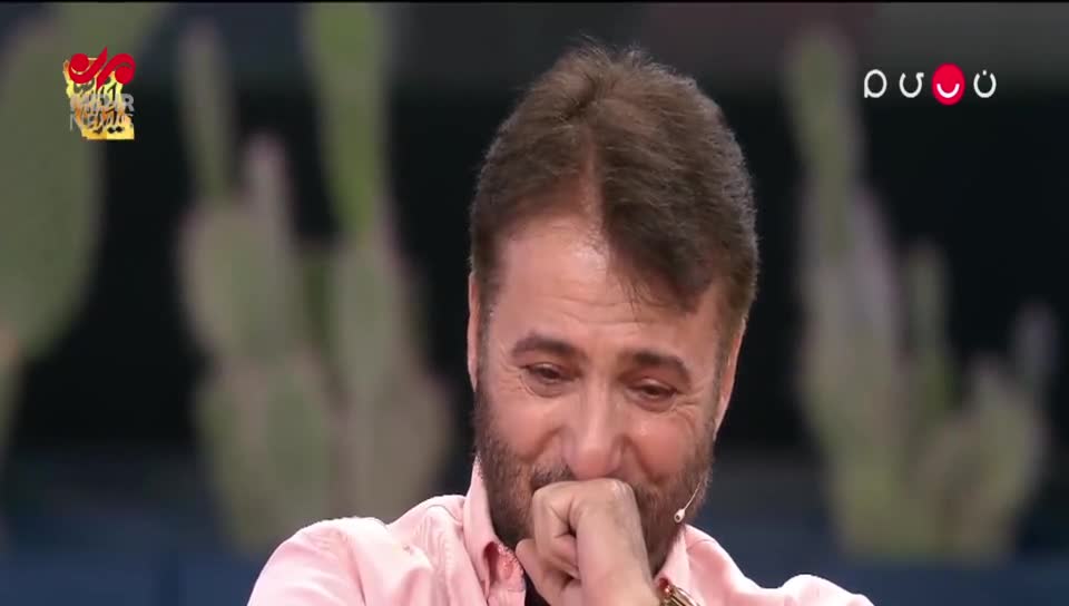 ببینید؛ احساساتی شدن سیدجواد هاشمی در برنامه جناب‌خان