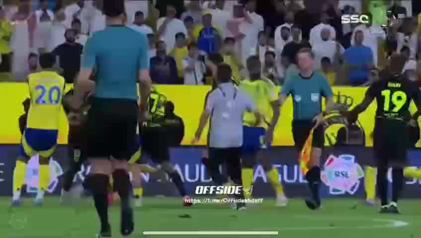   درگیری شدید بازیکنان الاتحاد و النصر پس از سوت پایان