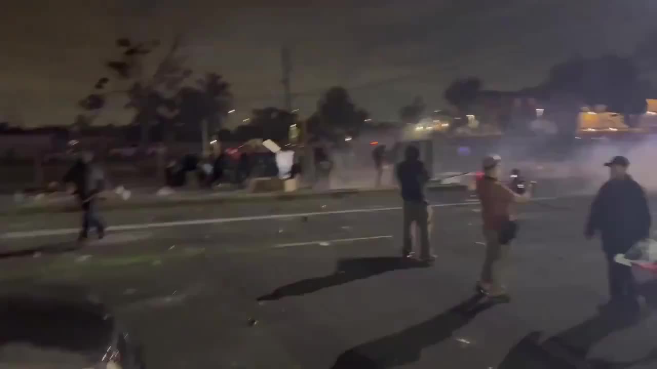   ‌تیراندازی شدید نیروهای گارد ملی آمریکا به معترضان به سیاست‌های مهاجرتی ترامپ