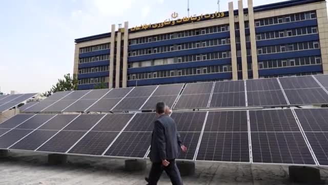   تولید برق خورشیدی در وزارت ارتباطات از مرز ۳۳۰ کیلووات گذشت