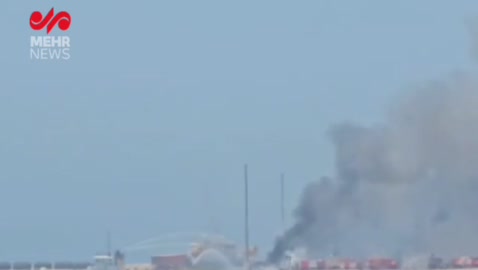   نخستین تصاویر از آتش‌سوزی در مخزن متانول شرکت پتروشیمی بوشهر
