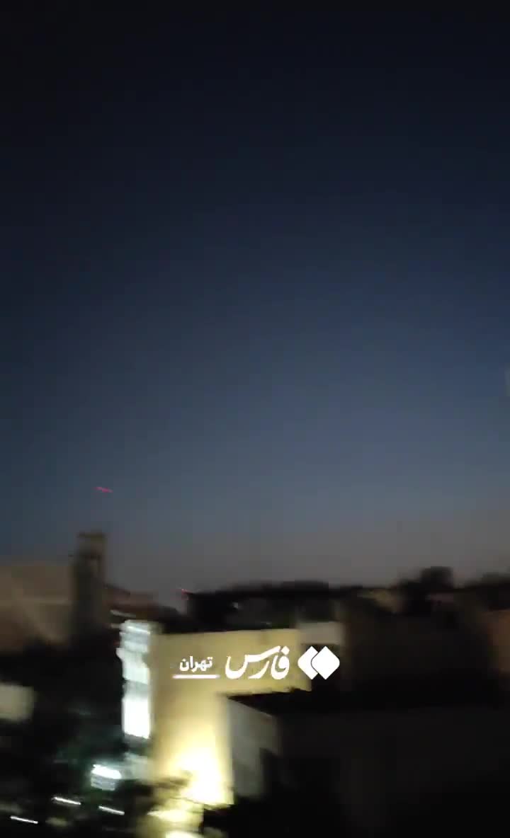    هم‌اکنون فعال‌شدن پدافند هوایی در مرکز تهران